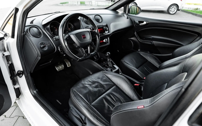 Seat Ibiza cena 33900 przebieg: 154000, rok produkcji 2012 z Radom małe 667